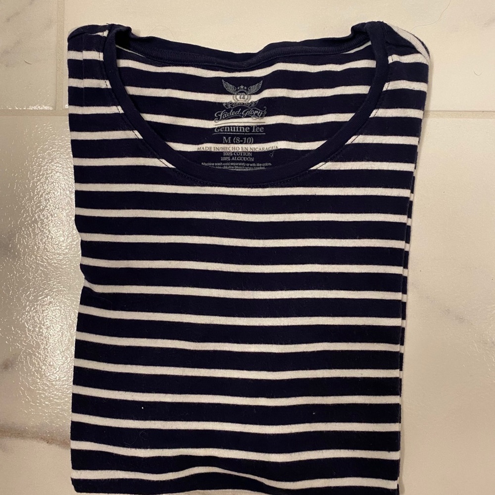 Short sleeve tee